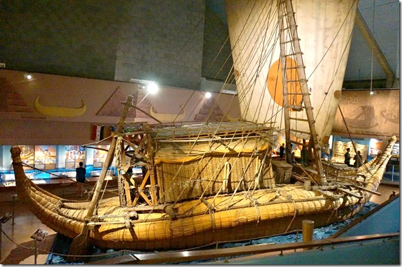 2141 ein weiteres Boot die Raa,  aus Papyrus gebaut, mit dem Thor Heyerdal über den Atlantik nach Barbedos segeln wollte